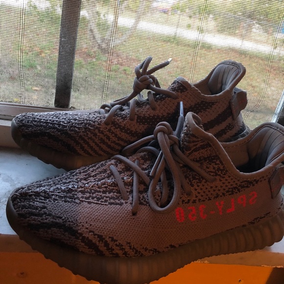 Yeezy beluga size 6.5 - Picture 4 of 7